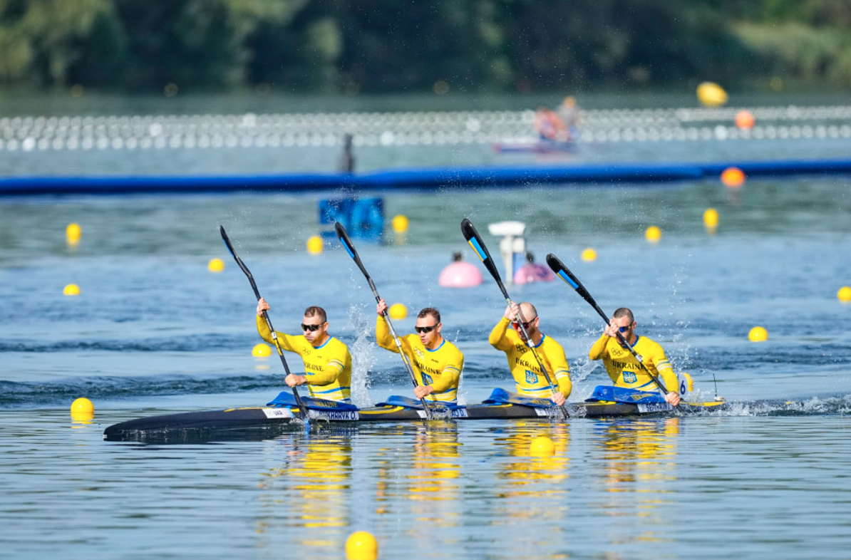 Веслування на байдарках та каное: Збірна України посіла четверте місце у фіналі серед четвірок на ОІ-2024